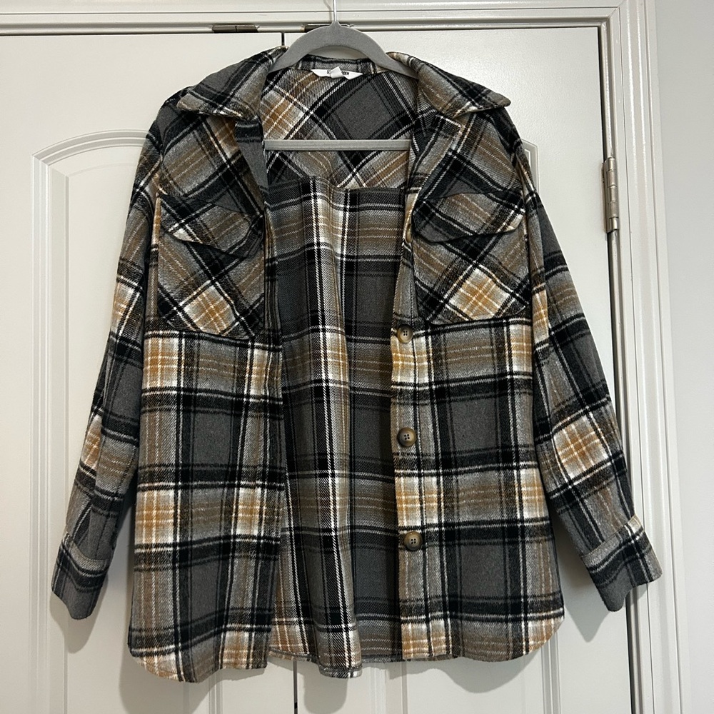STEVE MADDEN Checkered Plaid Shirt Jacket